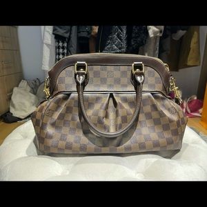 Louis Vuitton Trevi PM